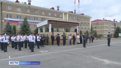 В Черкесске почтили память защитников Отечества в честь 20‑летия 34-ой отдельной гвардейской мотострелковой бригады В Черкесске почтили память защитников Отечества в честь 20‑летия 34-ой отдельной гвардейской мотострелковой бригады