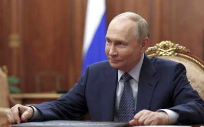 Владимир Путин продолжает курс на развитие регионов